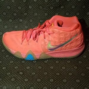 Kyrie 4 "Lucky Charms"